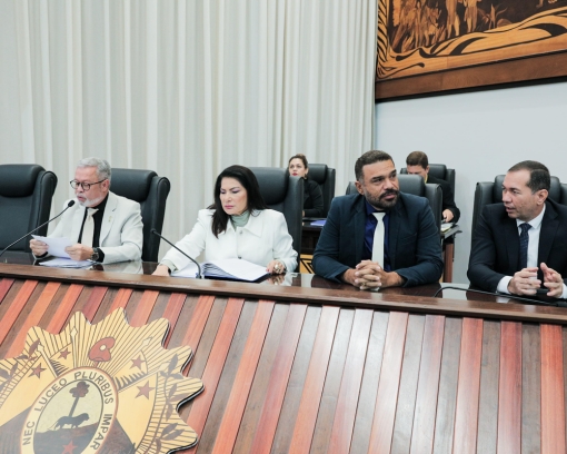 Parlamentares debatem greve na saúde, embargos rurais e demandas de servidores em sessão movimentada da Aleac