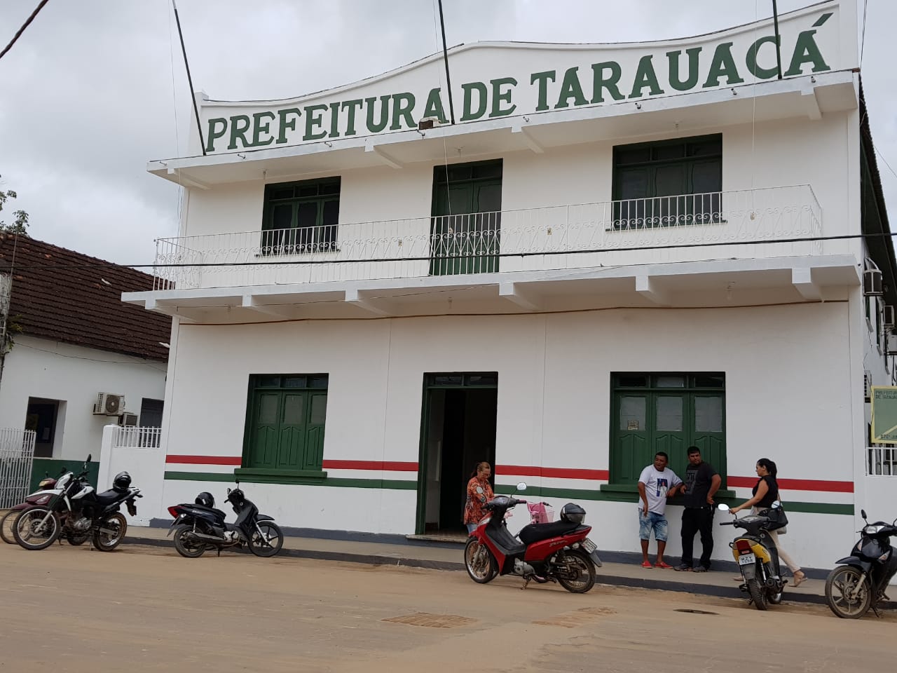 Prefeitura de Tarauacá lança seletivo com vagas e salários de até R$ 8 mil