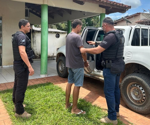 Polícia Civil prende foragido que descumpriu medida protetiva e tentou matar comerciante em Xapuri
