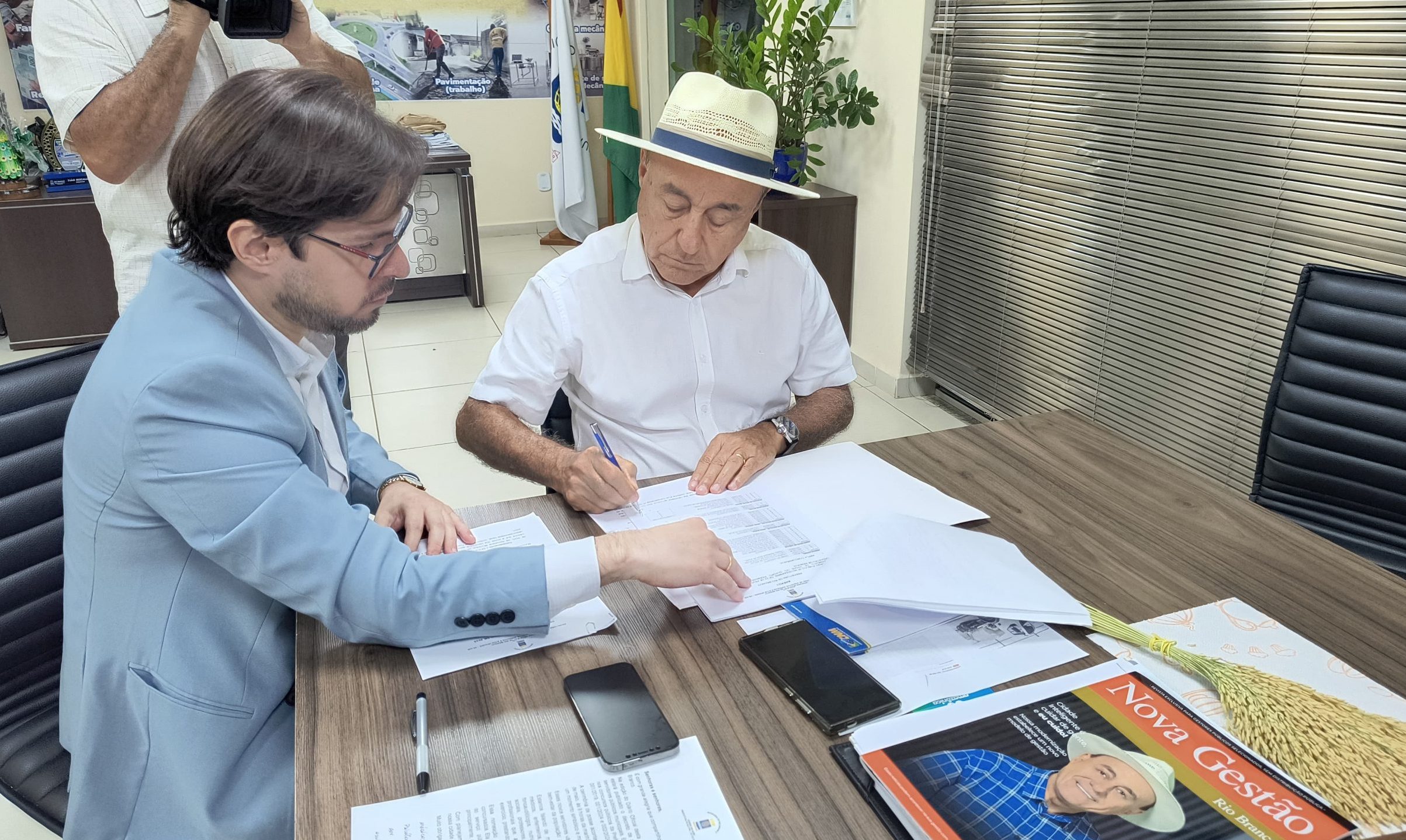 Bocalom renuncia à Prefeitura de Rio Branco para disputar governo do Acre em 2026